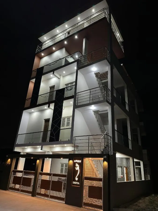 Deeya Guest House - A Luxury Home Stay Mysore