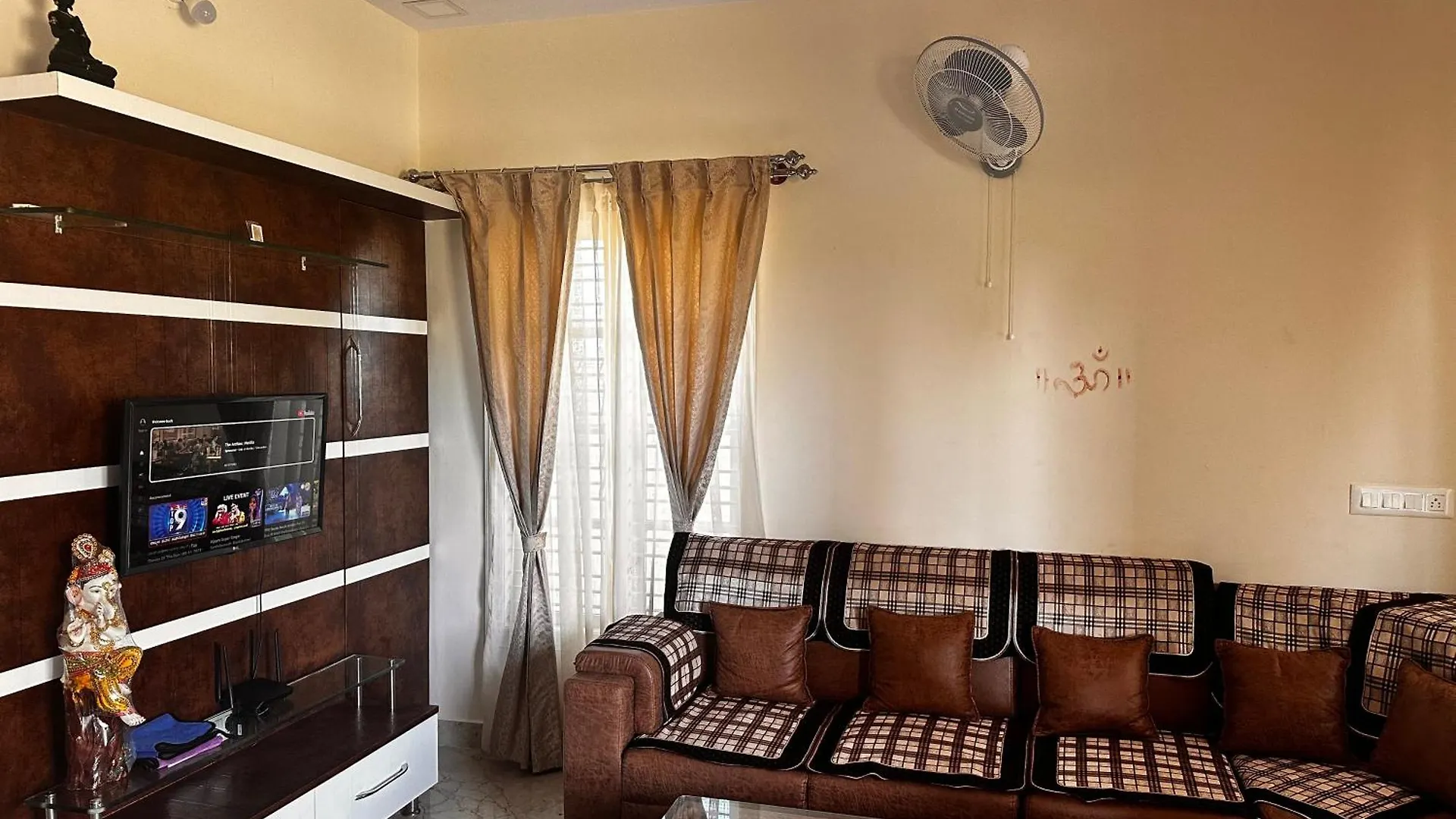 Apartment Deeya Guest House - A Luxury Home Stay Mysore India